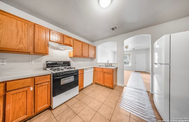 515 Belcross, San Antonio, TX 78237