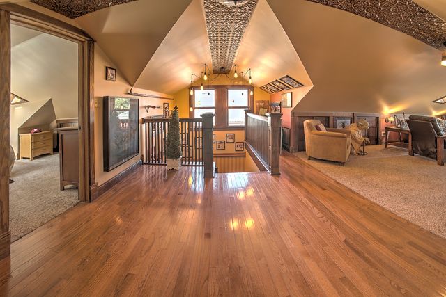 10127 S Hoyne Avenue, Chicago, IL 60643