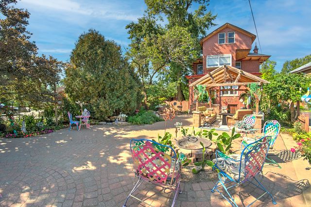 10127 S Hoyne Avenue, Chicago, IL 60643