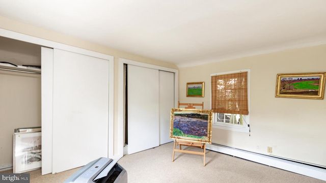 33 S HARRISON ST, Easton, MD 21601