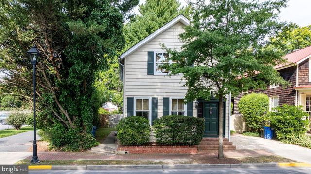 33 S HARRISON ST, Easton, MD 21601