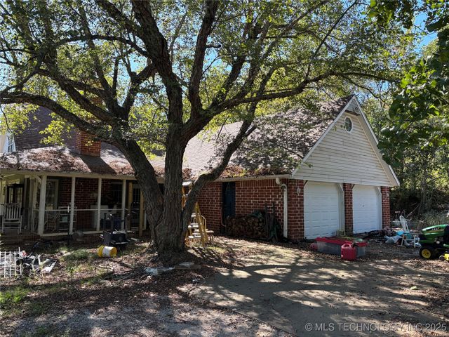 19450 E Acorn Road, Claremore, OK 74017