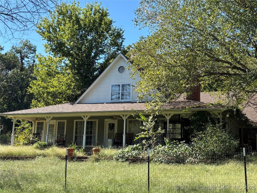 19450 E Acorn Road, Claremore, OK 74017