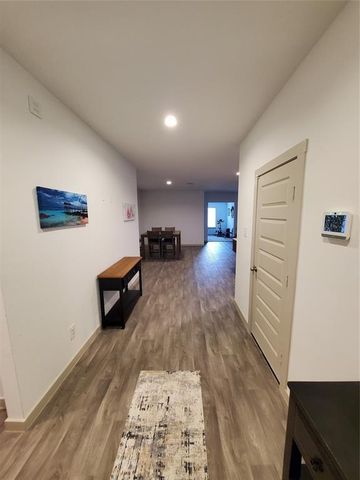 6910 Dell Vista Drive, Richmond, TX 77469