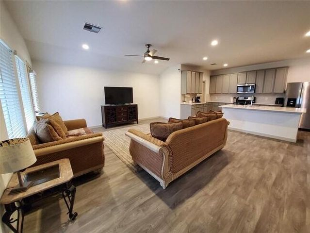 6910 Dell Vista Drive, Richmond, TX 77469