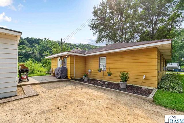 210 S Bird Street, Mankato, MN 56001