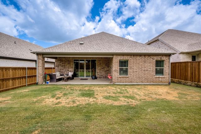 2425 Glacier Ridge, Corinth, TX 76210