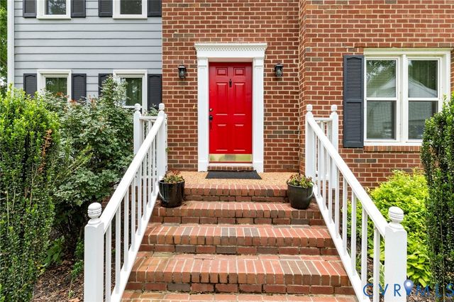 6401 Arbor Landing Dr, Chester, VA 23831