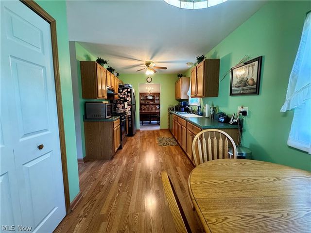 8893 White Oak Drive, Twinsburg, OH 44087