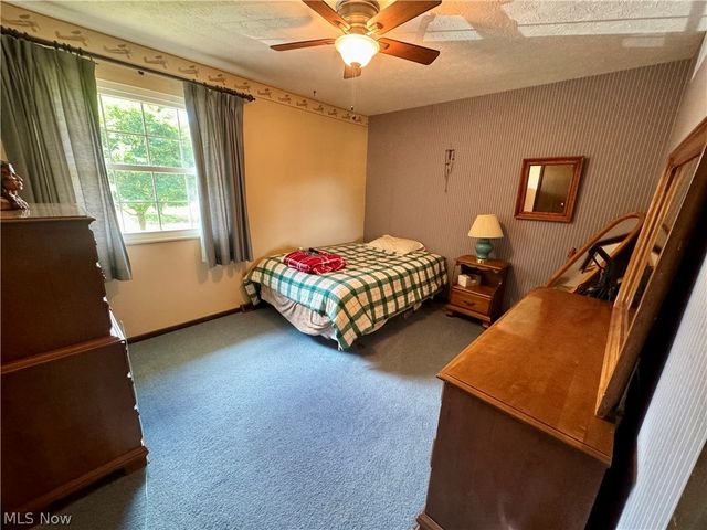 8893 White Oak Drive, Twinsburg, OH 44087