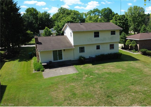 8893 White Oak Drive, Twinsburg, OH 44087
