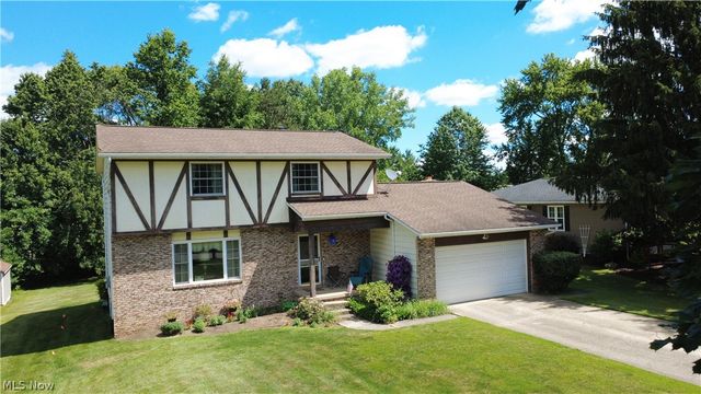 8893 White Oak Drive, Twinsburg, OH 44087