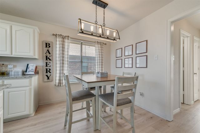 106 Hanover Avenue, Palmer, TX 75152