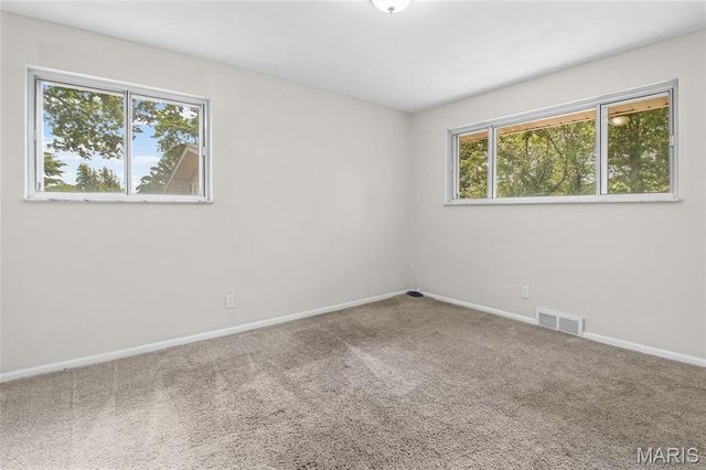 11706 Doverhill Drive, Sunset Hills, MO 63128