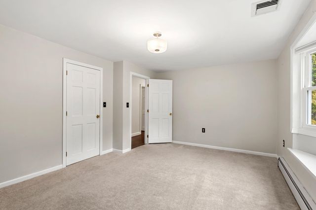 23 Brook Drive, Hudson, NH 03051