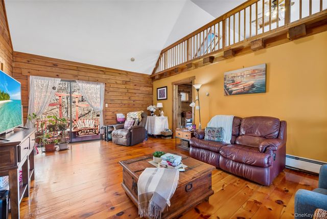 1085 County Route 17, Montgomery, NY 12549