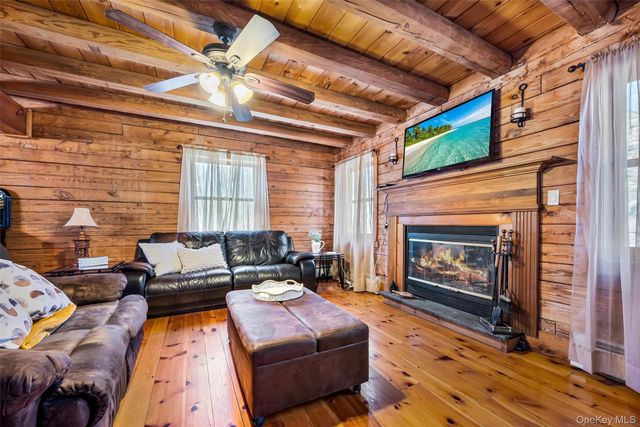 1085 County Route 17, Montgomery, NY 12549