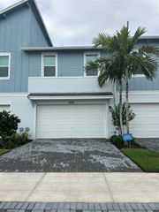 4658 Longwood Lake Sq, Westlake, FL 33470