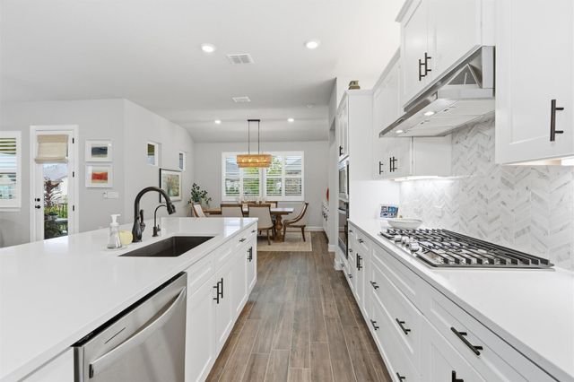 1429 Dancing Oak LN, San Marcos, TX 78666