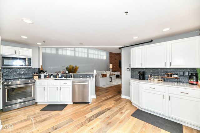 735 Lexington Avenue 30, Indianapolis, IN 46203
