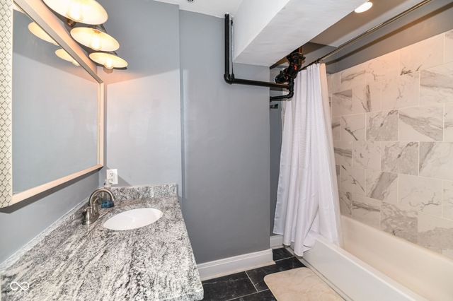 735 Lexington Avenue 30, Indianapolis, IN 46203
