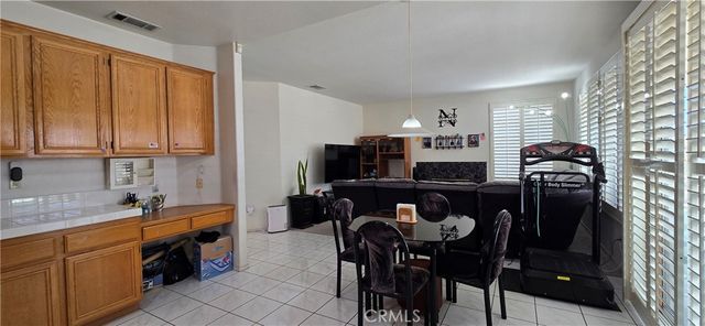 1075 Nighthawk, Corona, CA 92881