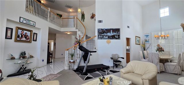 1075 Nighthawk, Corona, CA 92881
