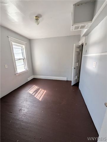 653 Minnesota Avenue, Buffalo, NY 14215