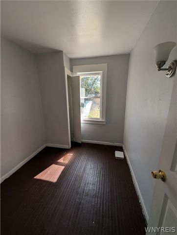 653 Minnesota Avenue, Buffalo, NY 14215