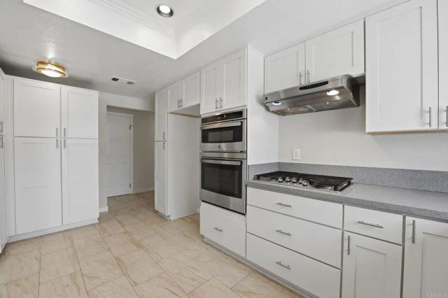 4030 Syme Drive, Carlsbad, CA 92008