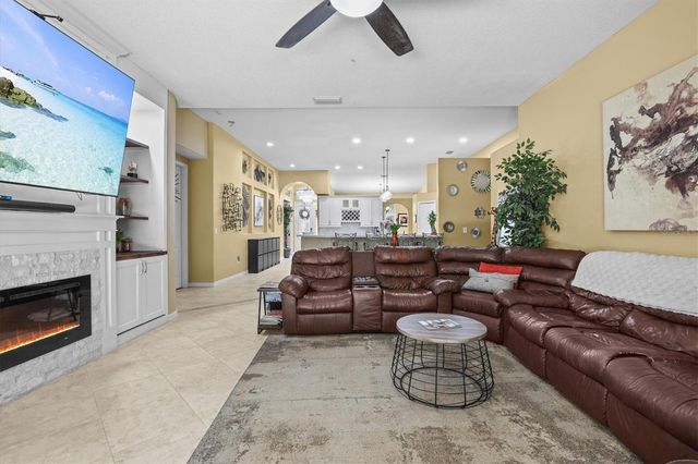 8331 GOLDEN PRAIRIE DRIVE, Tampa, FL 33647