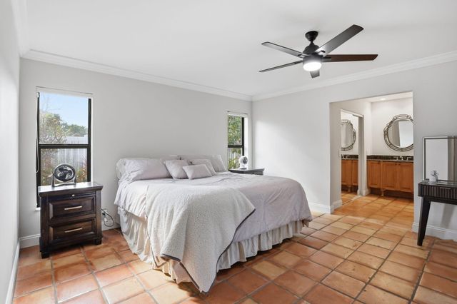 18229 103rd Trail S, Boca Raton, FL 33498