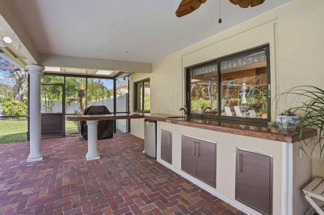 18229 103rd Trail S, Boca Raton, FL 33498