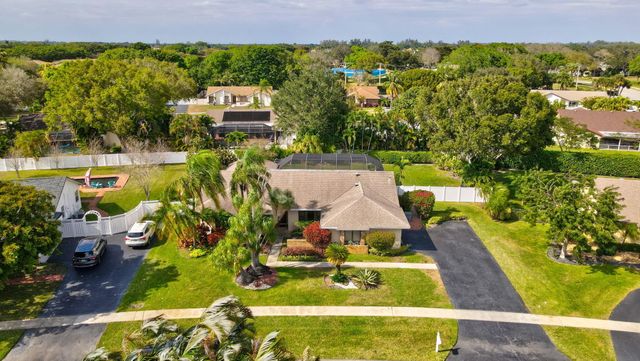 18229 103rd Trail S, Boca Raton, FL 33498