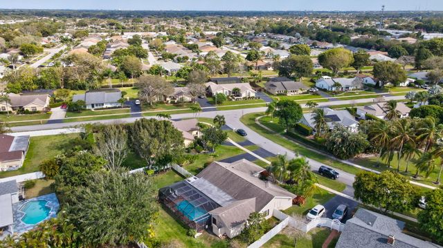 18229 103rd Trail S, Boca Raton, FL 33498