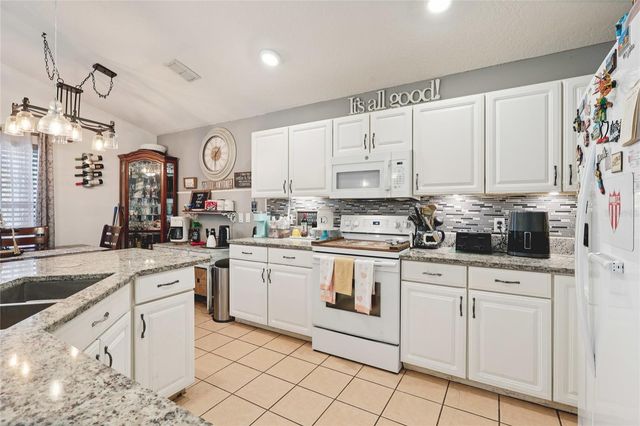 4774 CUMBRIAN LAKES DRIVE, Kissimmee, FL 34746