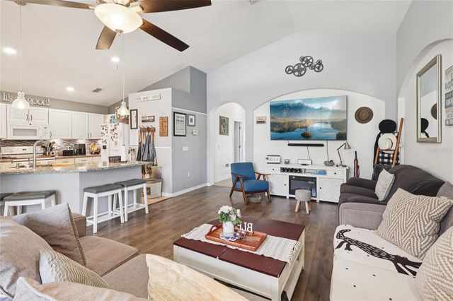 4774 CUMBRIAN LAKES DRIVE, Kissimmee, FL 34746