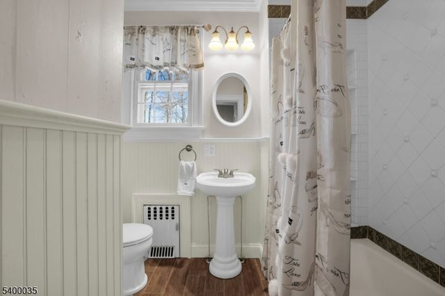 265 Little Falls Rd, Cedar Grove Twp., NJ 07009