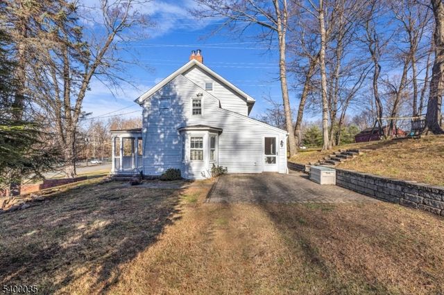 265 Little Falls Rd, Cedar Grove Twp., NJ 07009