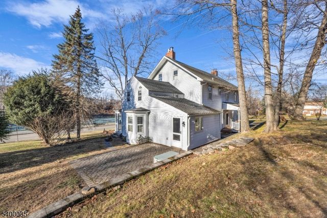 265 Little Falls Rd, Cedar Grove Twp., NJ 07009