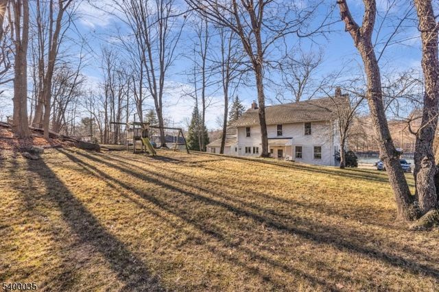 265 Little Falls Rd, Cedar Grove Twp., NJ 07009