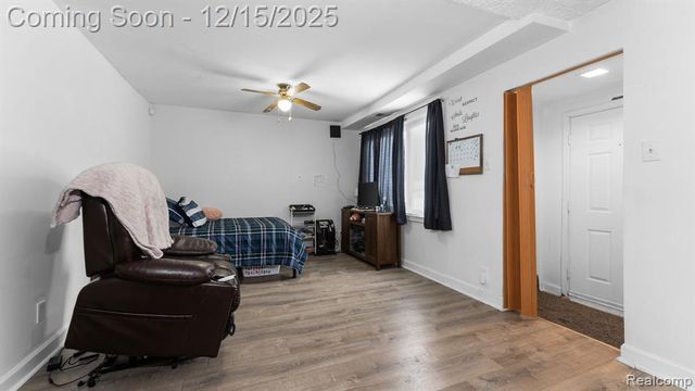 8120 Prospect Avenue, Warren, MI 48089