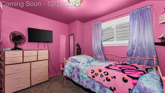 8120 Prospect Avenue, Warren, MI 48089