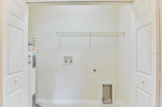 9434 MYRTLE CREEK LANE 905, Orlando, FL 32832