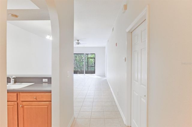 9434 MYRTLE CREEK LANE 905, Orlando, FL 32832