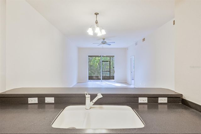 9434 MYRTLE CREEK LANE 905, Orlando, FL 32832