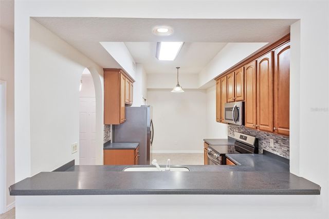 9434 MYRTLE CREEK LANE 905, Orlando, FL 32832