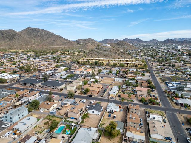 9616 N 11TH Avenue, Phoenix, AZ 85021