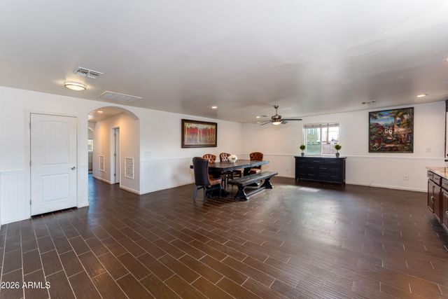 9616 N 11TH Avenue, Phoenix, AZ 85021