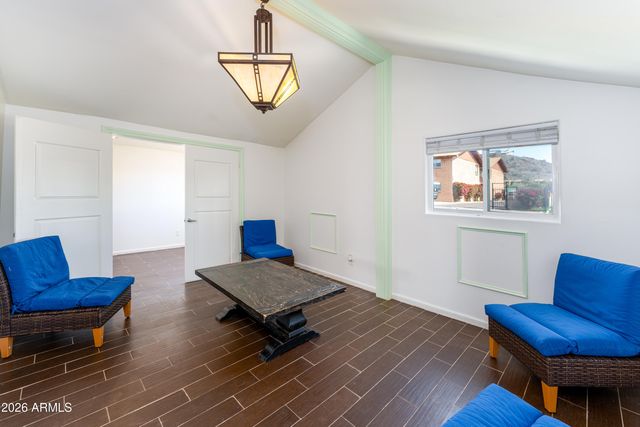 9616 N 11TH Avenue, Phoenix, AZ 85021